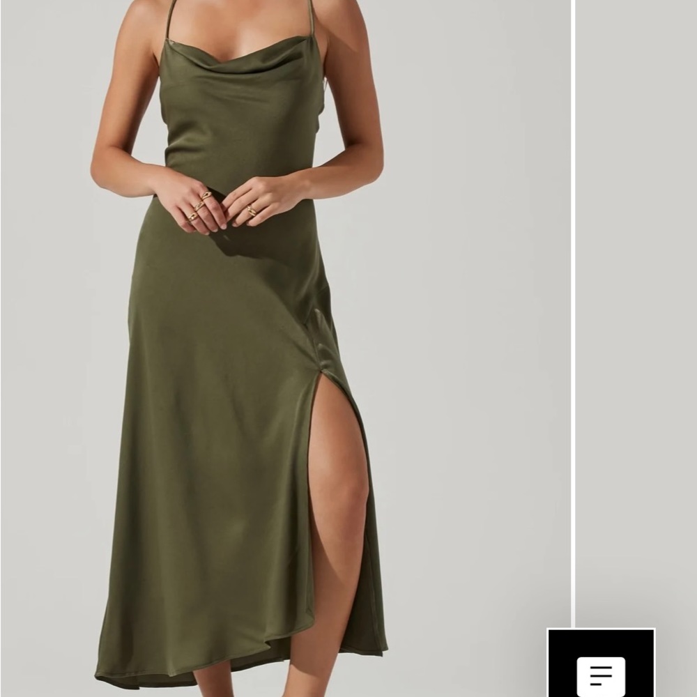 Astr the Label Gaia midi dress